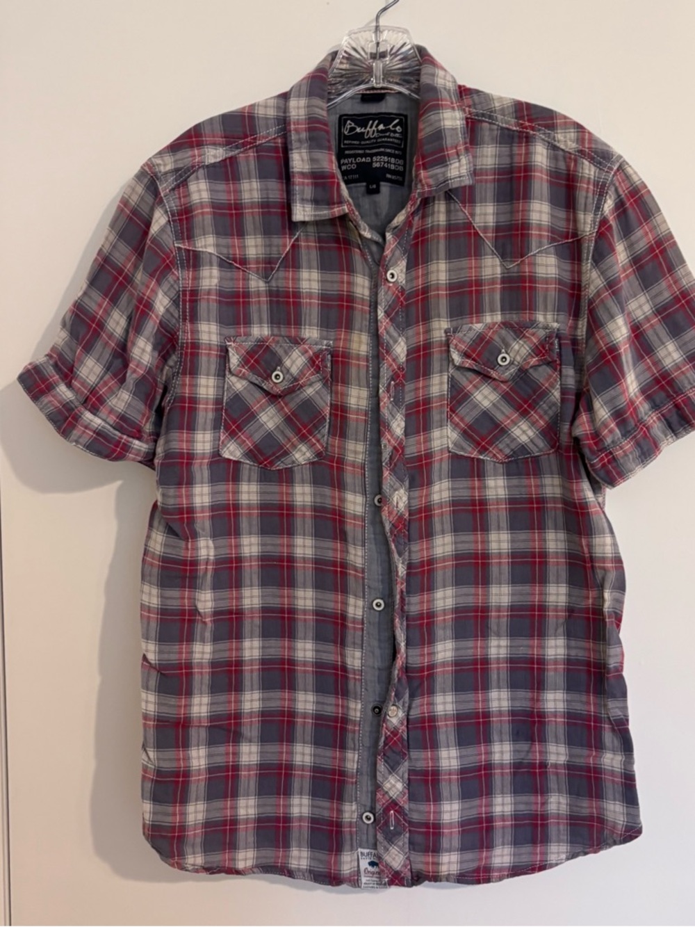 Buffalo David Bitton Short-Sleeve Plaid Button-Down in Gray & Red 100% Cotton